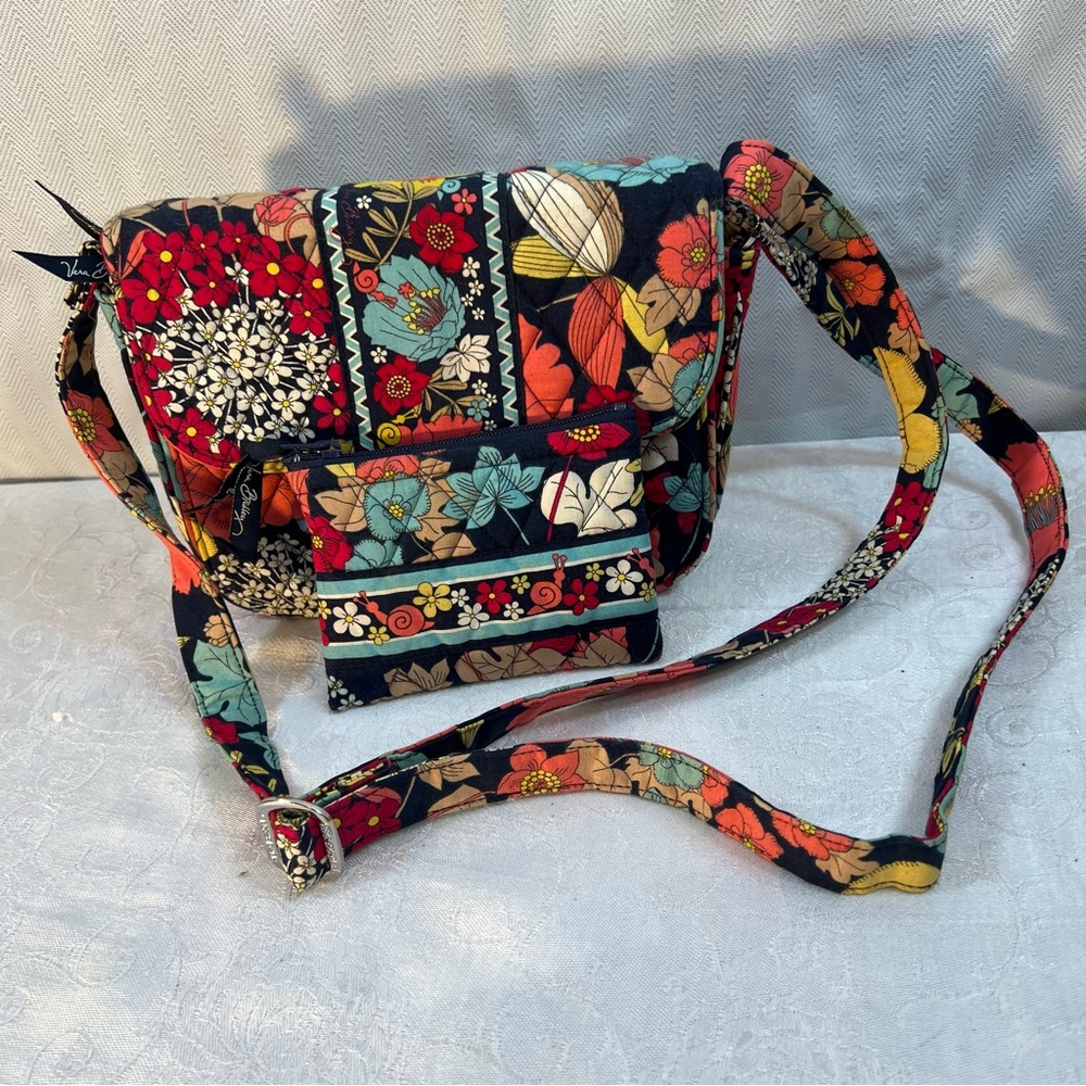 Vera Bradley Bags Happy Snails Crossbody Purse & Matching Coin Purse